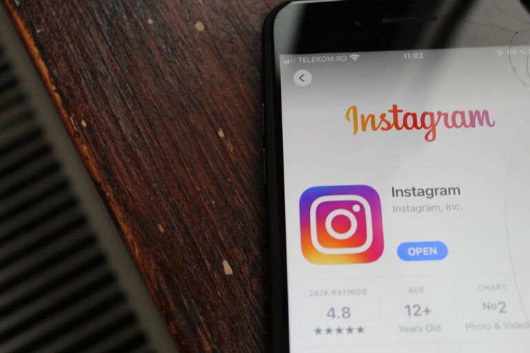 Apportez une Touche Féminine Unique à vos Stories Instagram
